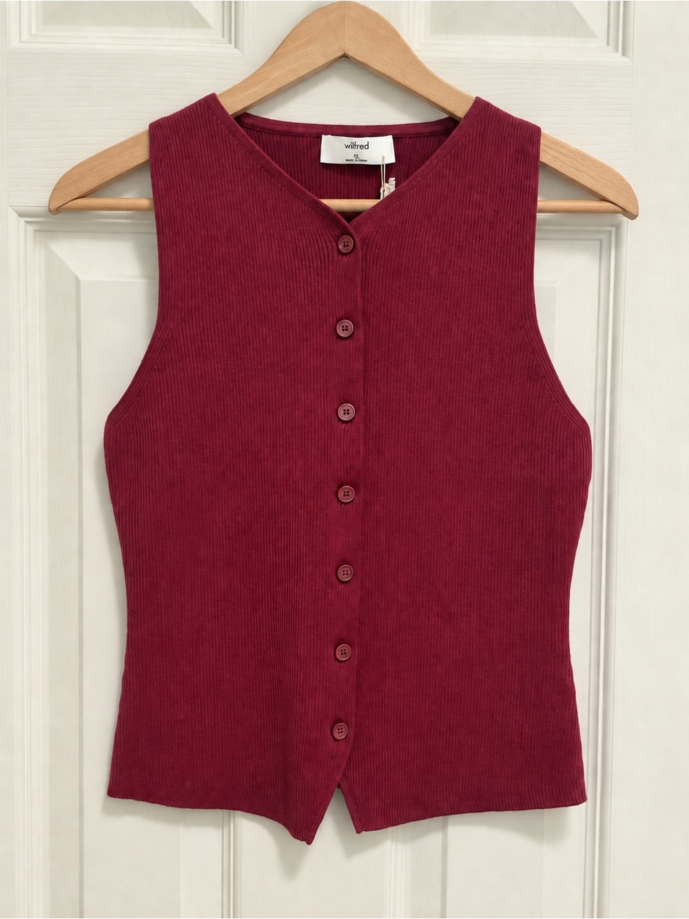 Aritzia Wilfred Croquet Button Front Sweater Vest Cordovan XS